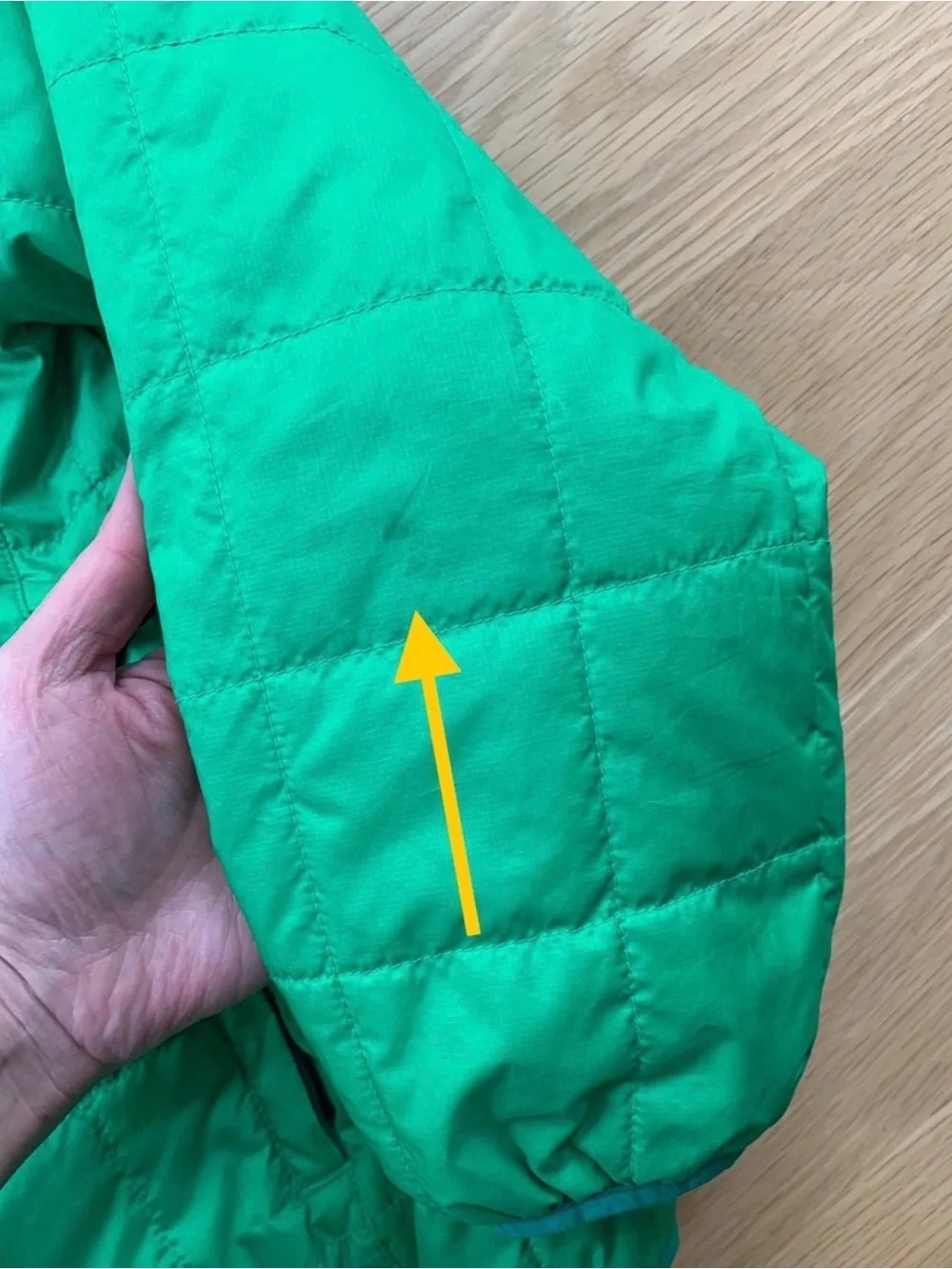 REI Kids Green Puffer Down Jacket Medium 10-12 - small stains